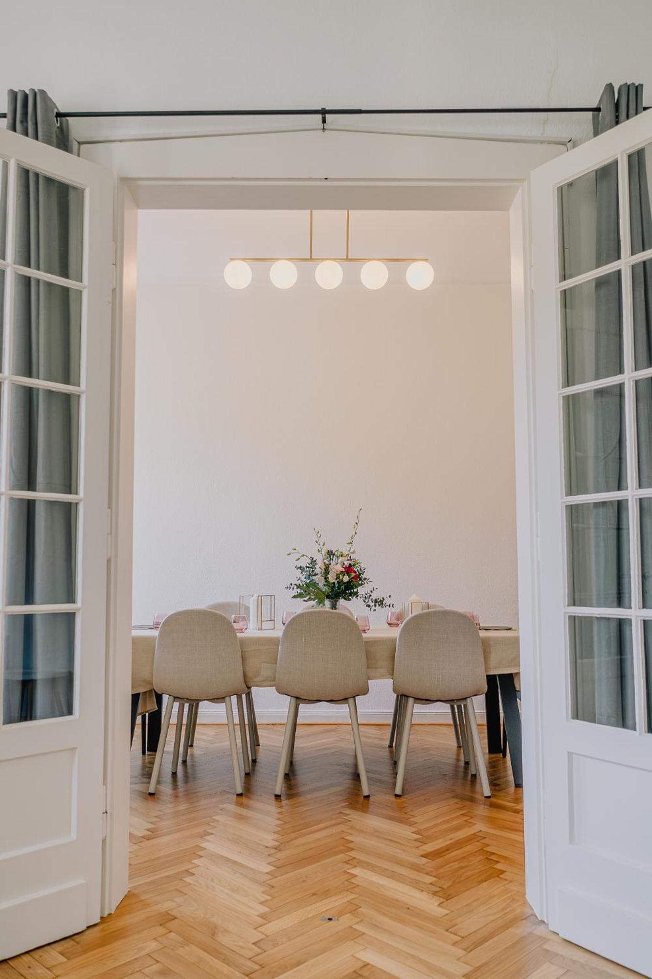Gemuetliche Rheinblick Residenz Apartment โคเบลนซ์ ภายนอก รูปภาพ