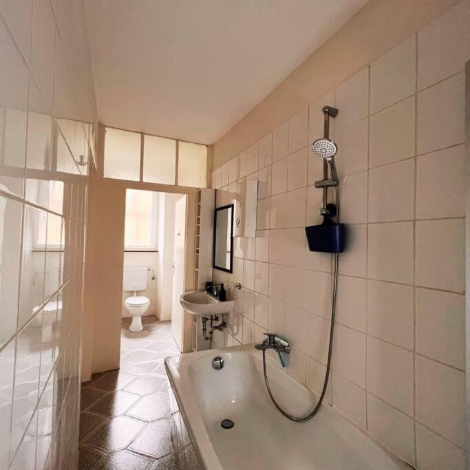 Gemuetliche Rheinblick Residenz Apartment โคเบลนซ์ ภายนอก รูปภาพ